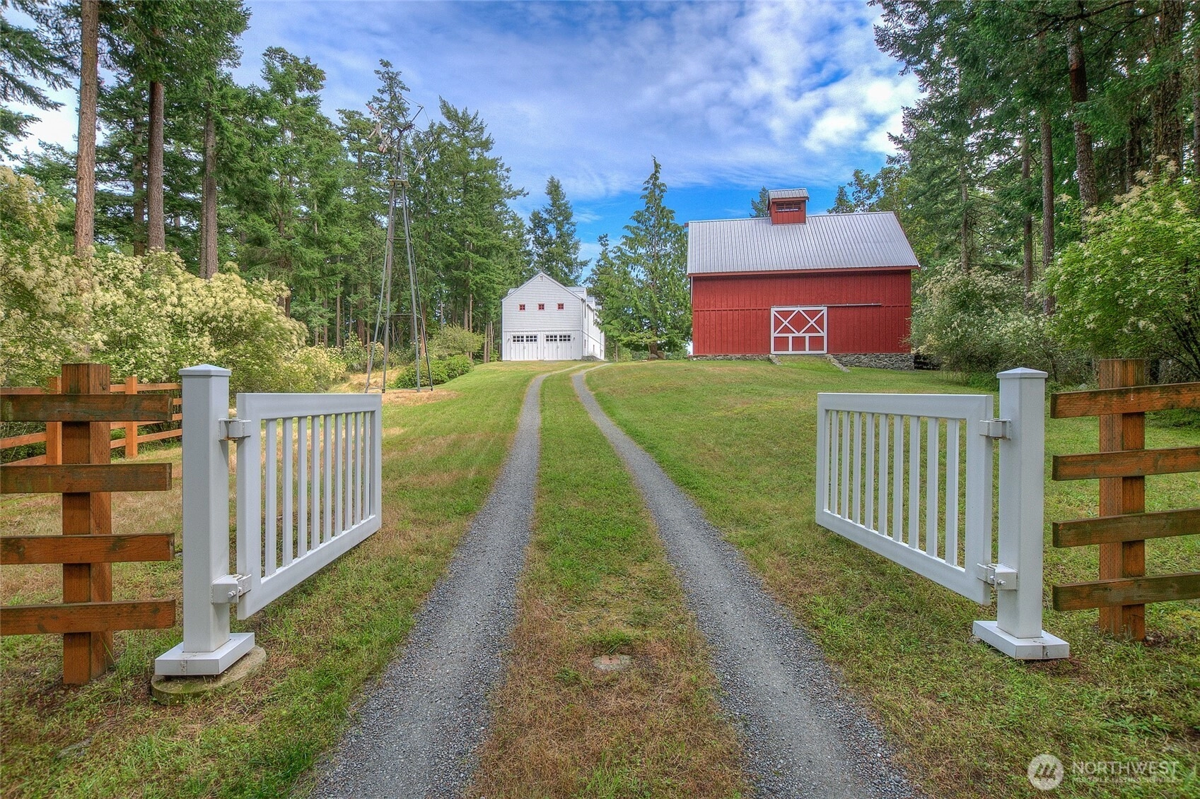 125 Mossywoods Ln Orcas Island WA 98280