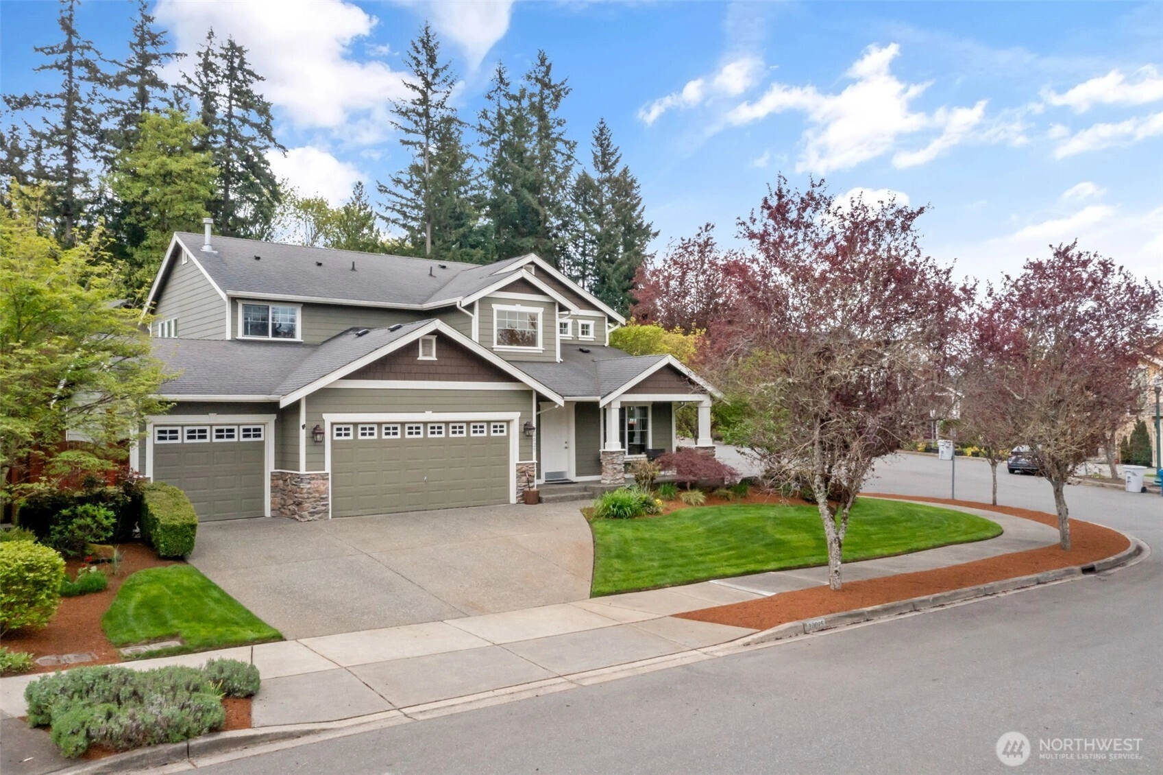 20025 SE 260th Pl Covington WA 98042