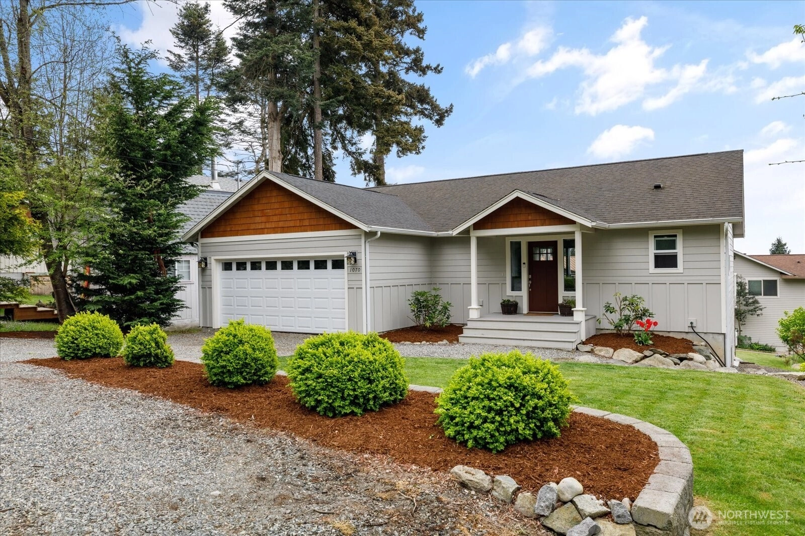 1070 Halsey Dr Coupeville WA 98239