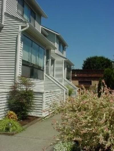 3018 62nd Ave SW Unit 4 Unit 4 Seattle WA 98116