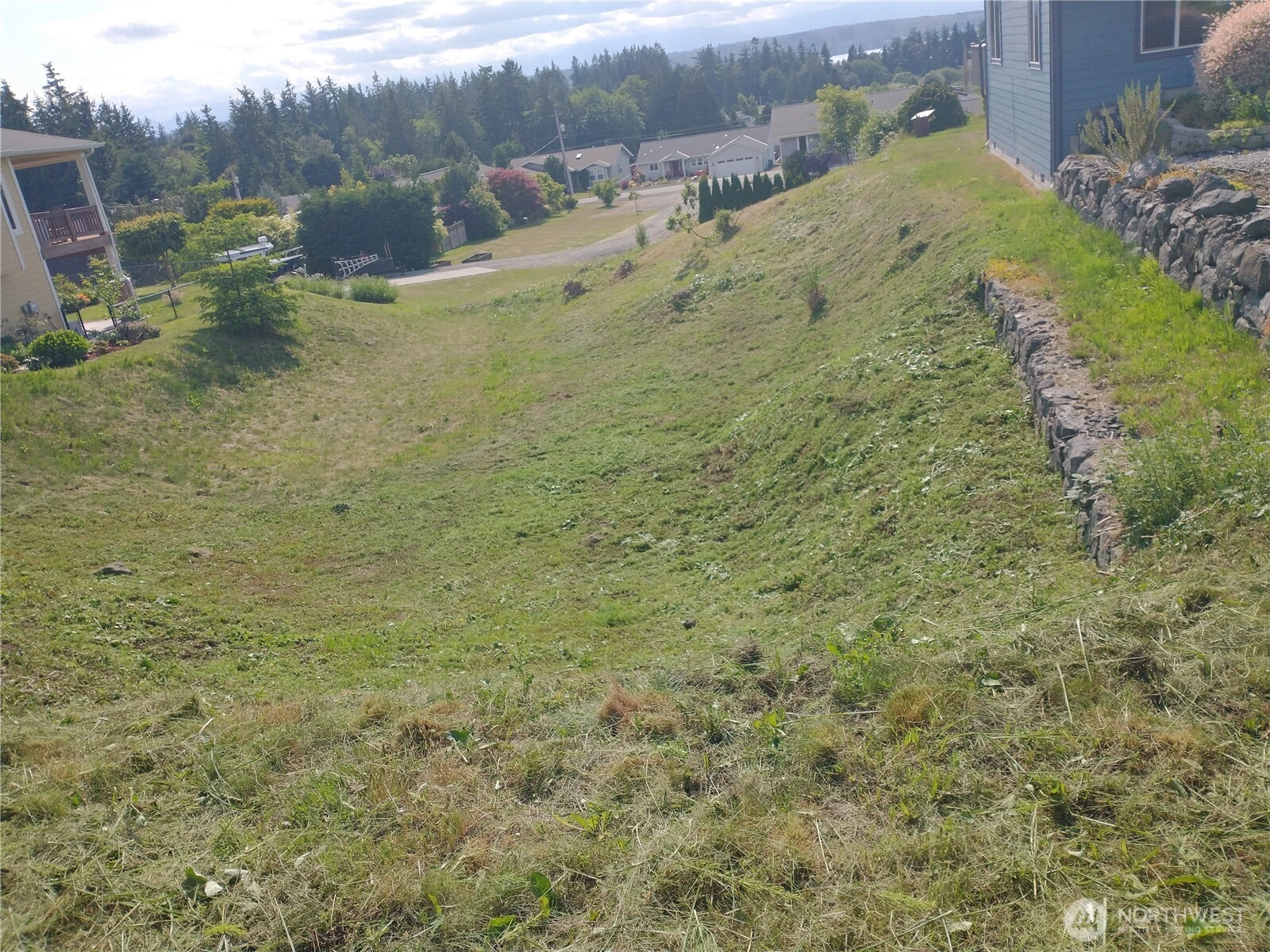 37579 Olympic View Rd NE Unit  Hansville WA 98340