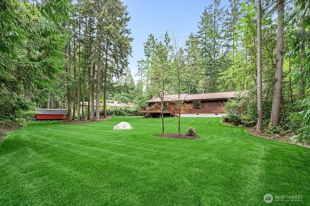 1989 NW Lucky Ln Silverdale WA 98383