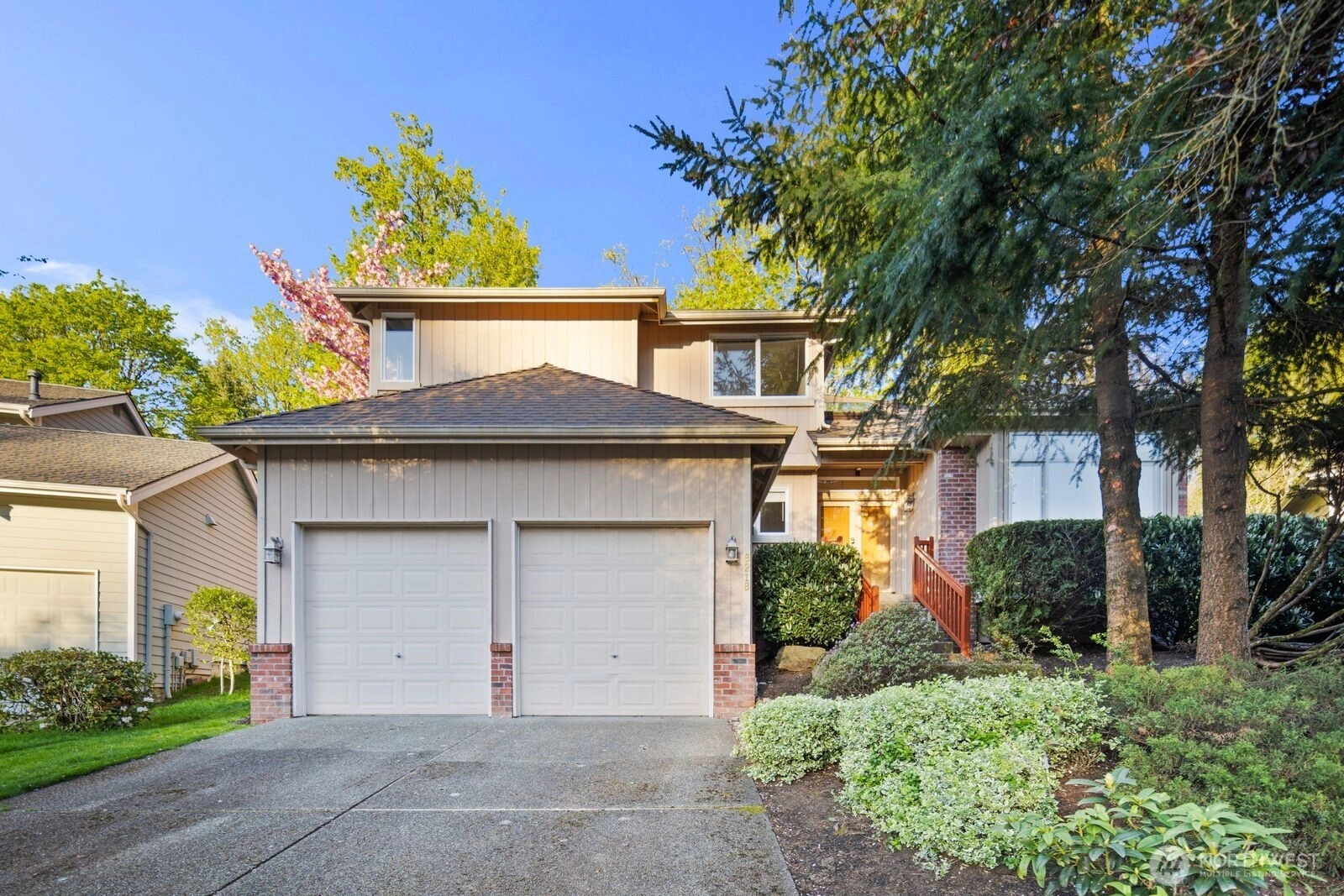 8218 126th Pl SE Newcastle WA 98056