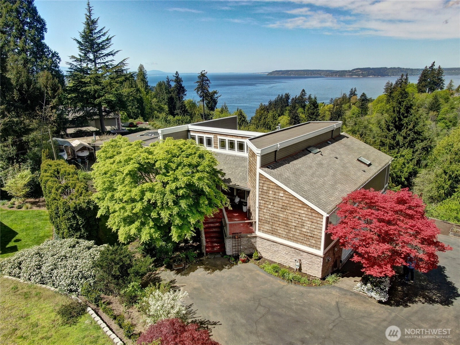 7103 156th St SW Edmonds WA 98026