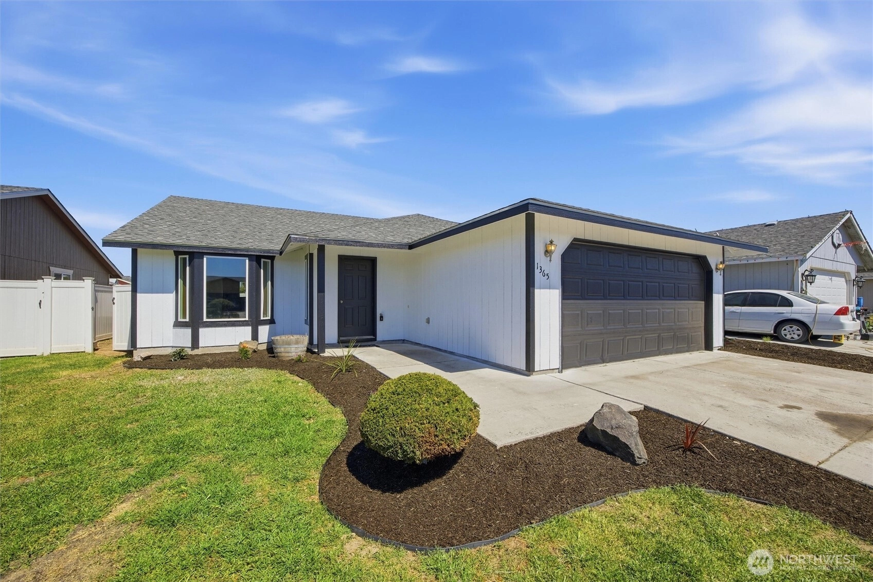1365 E Gemstone St E Unit  Othello WA 99344