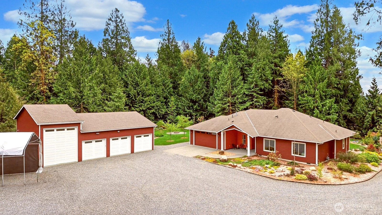 30972 E Lake Morton Dr SE Kent WA 98042