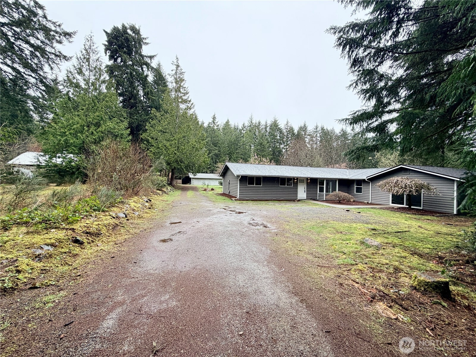 11 Webb Rd SW Lakebay WA 98349