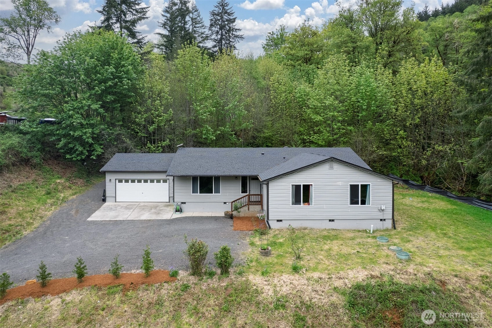 415 Mckee Rd Castle Rock WA 98611