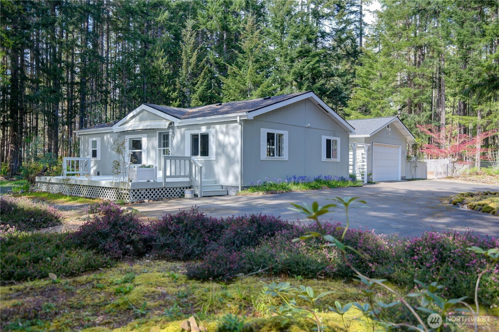 51 N Silver Ln N Unit  Hoodsport WA 98548