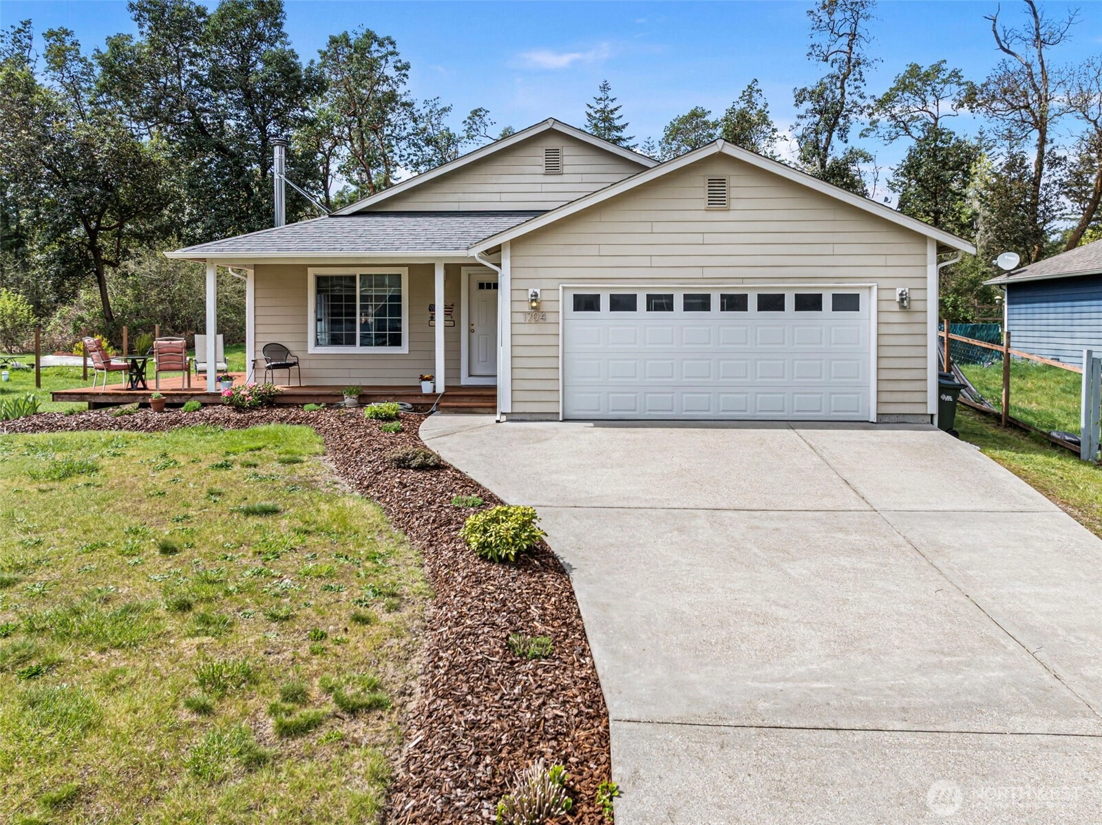 1704 197th Ave SW Lakebay WA 98349
