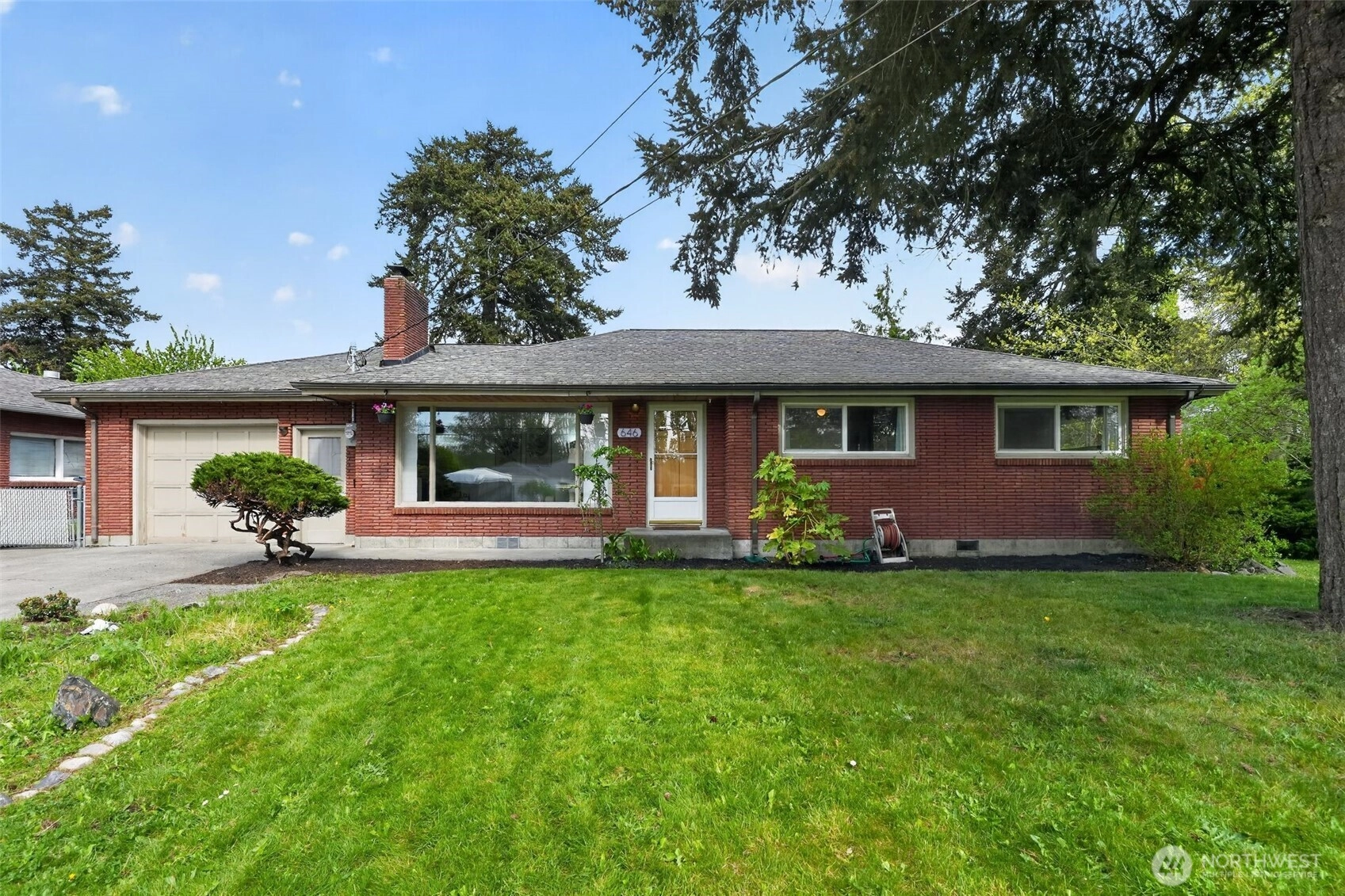 646 SE Ely St Oak Harbor WA 98277