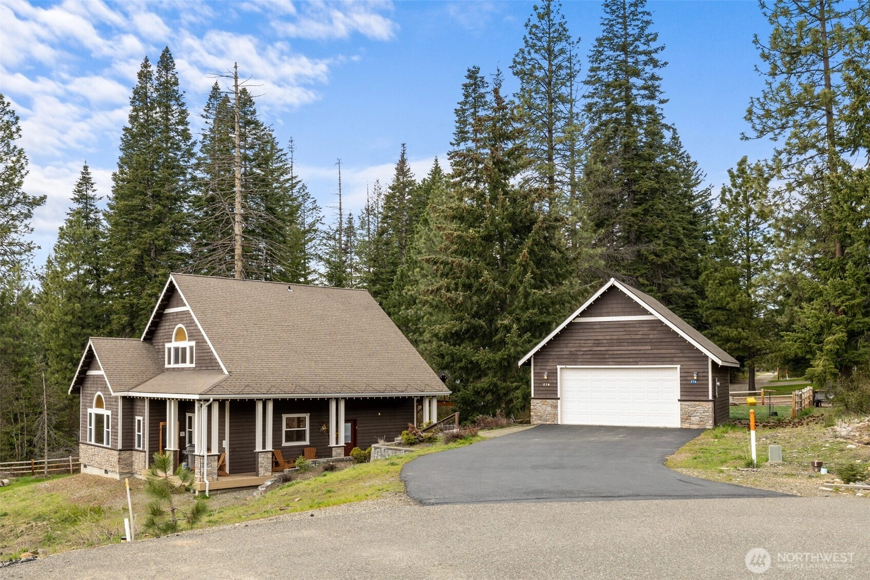 270 Tiger Lily Ln Unit  Ronald WA 98940