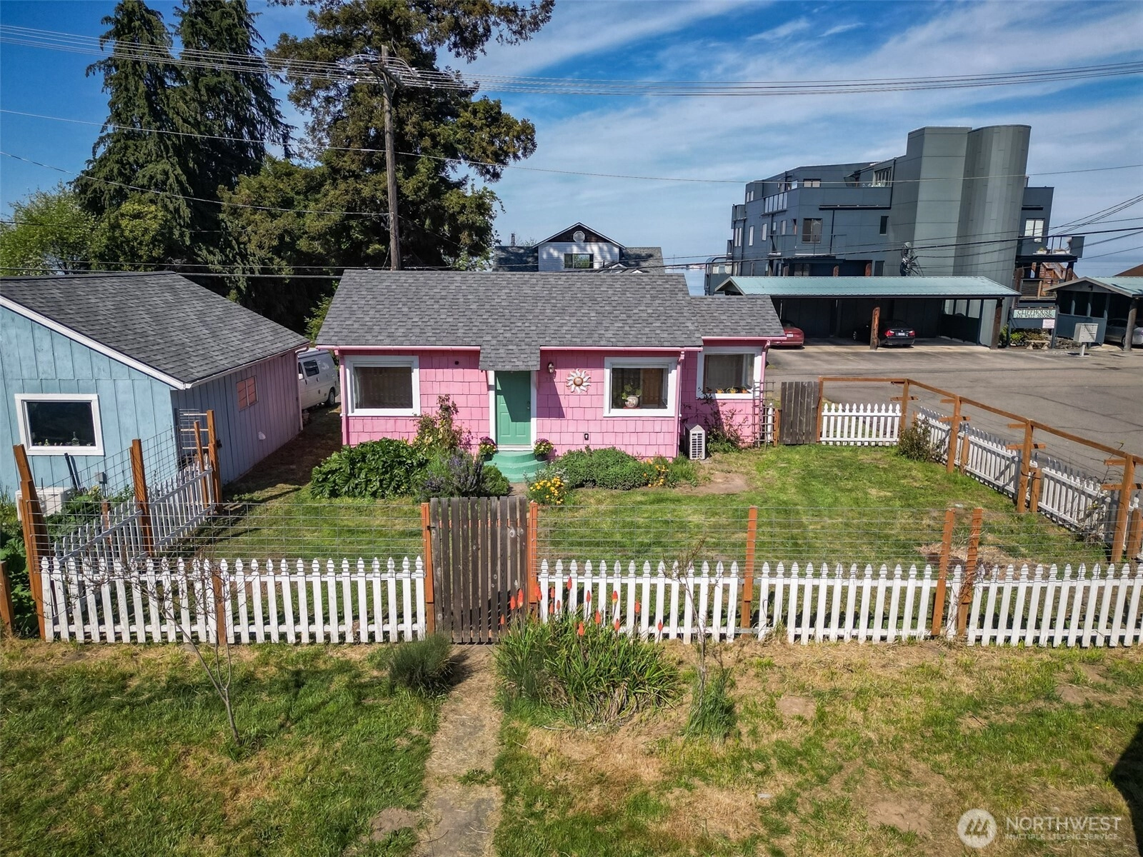 233 W Third St Port Angeles WA 98362