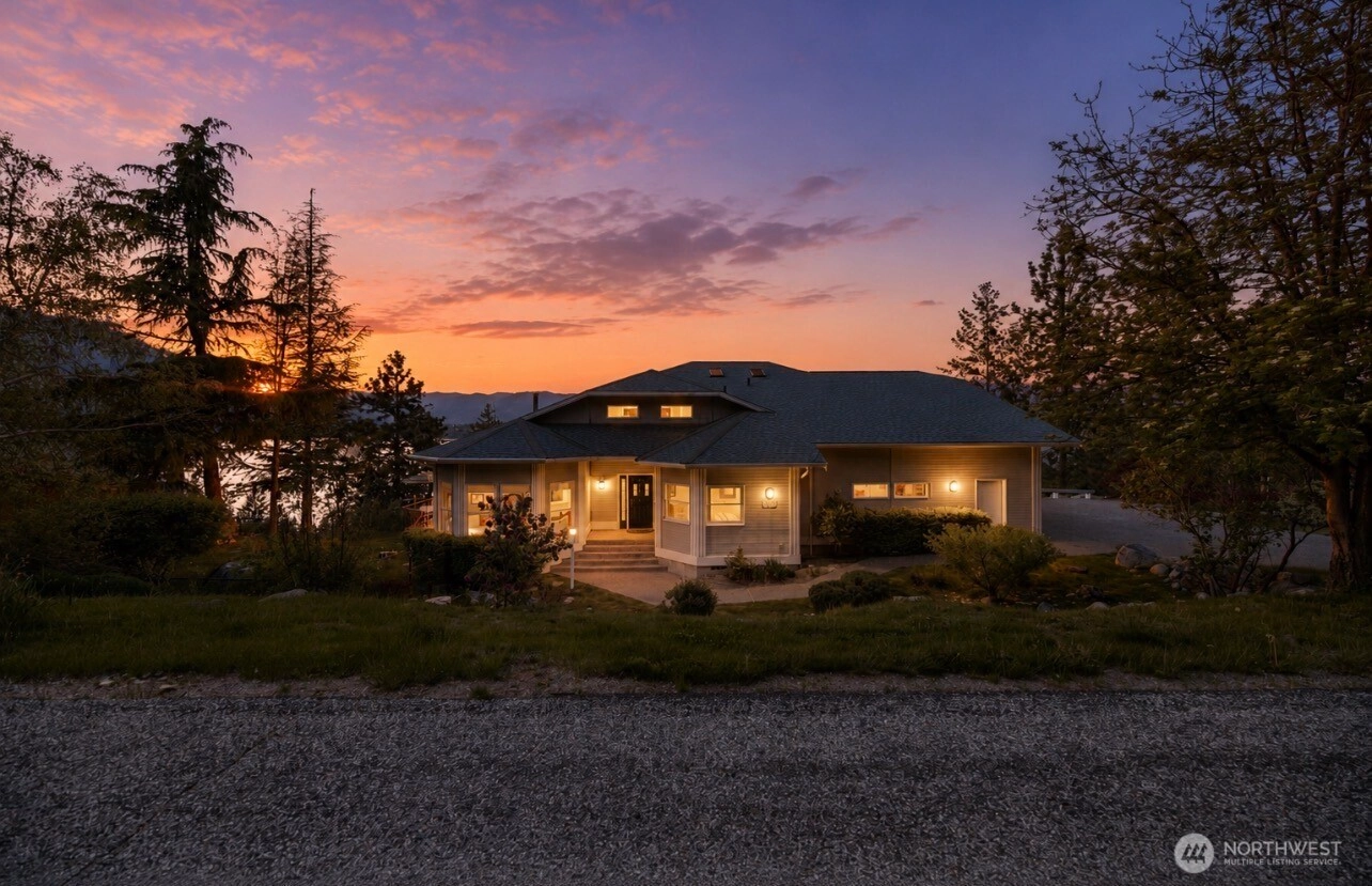 7420 Navarre Dr Unit  Chelan WA 98816