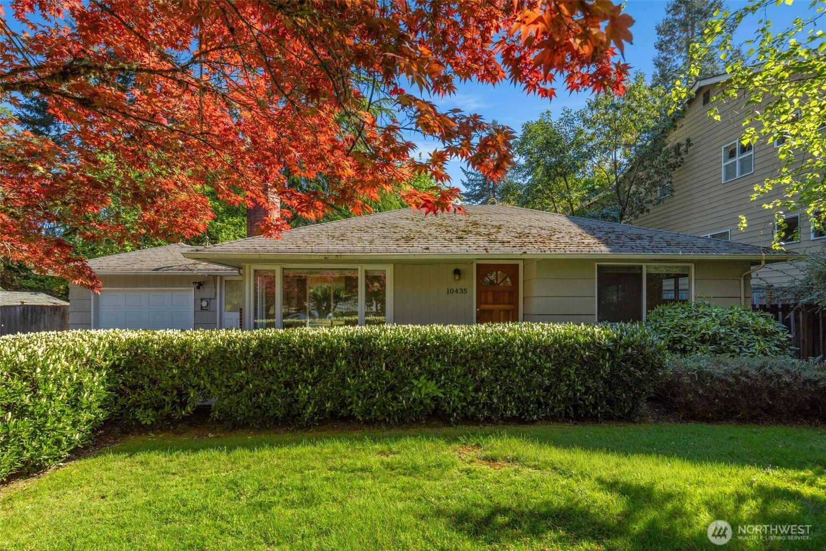 10435 SE 13th St Unit  Bellevue WA 98004