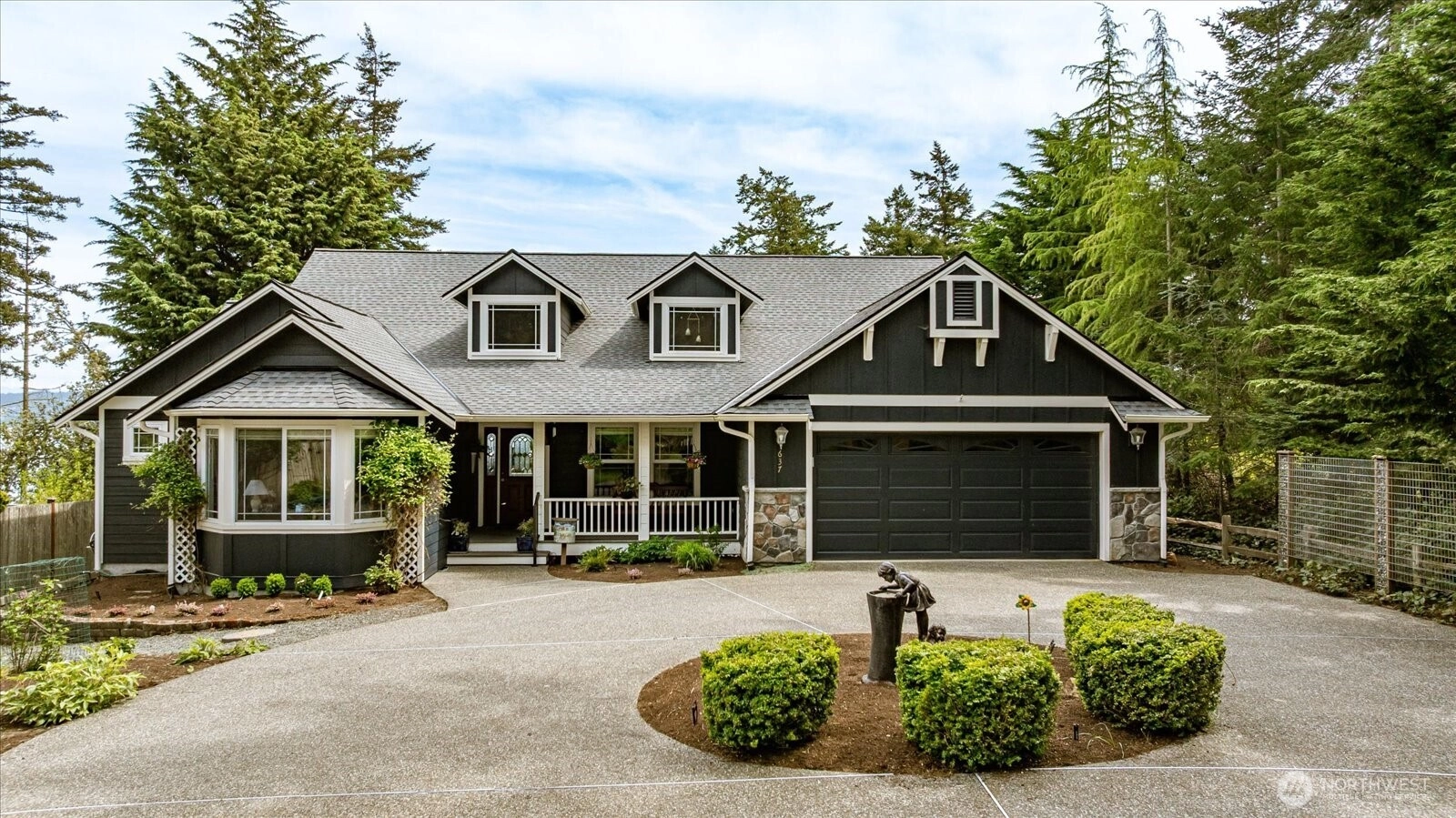637 Race Rd Unit  Coupeville WA 98239