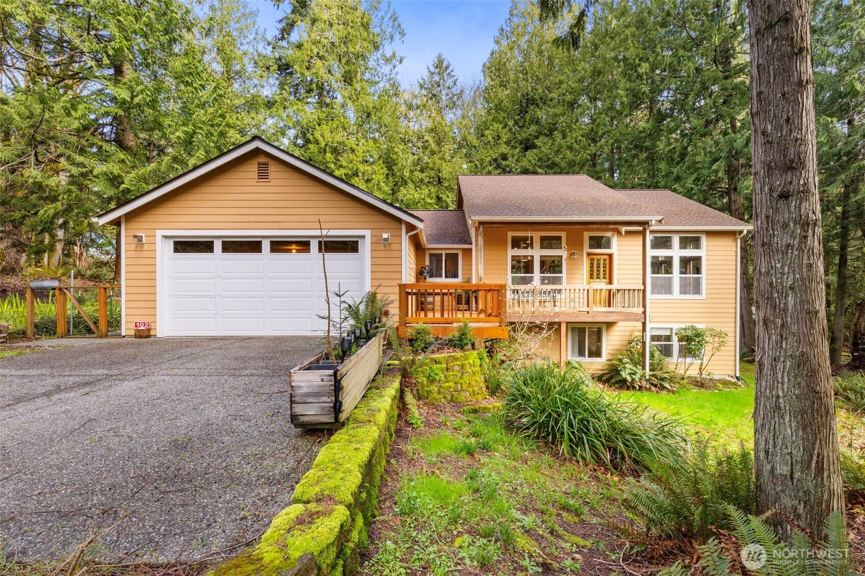 102 Olympic Ln Unit  Port Ludlow WA 98365