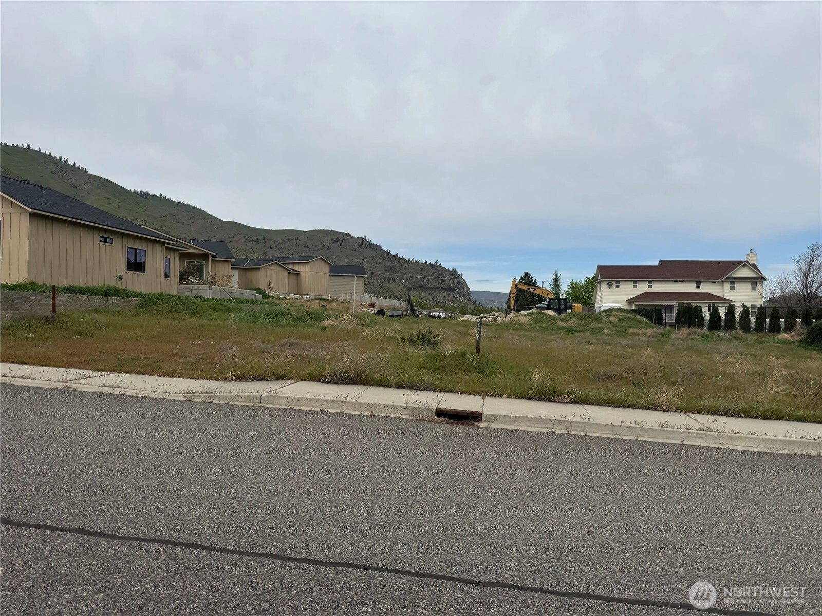 1027 Crest Loop Entiat WA 98822