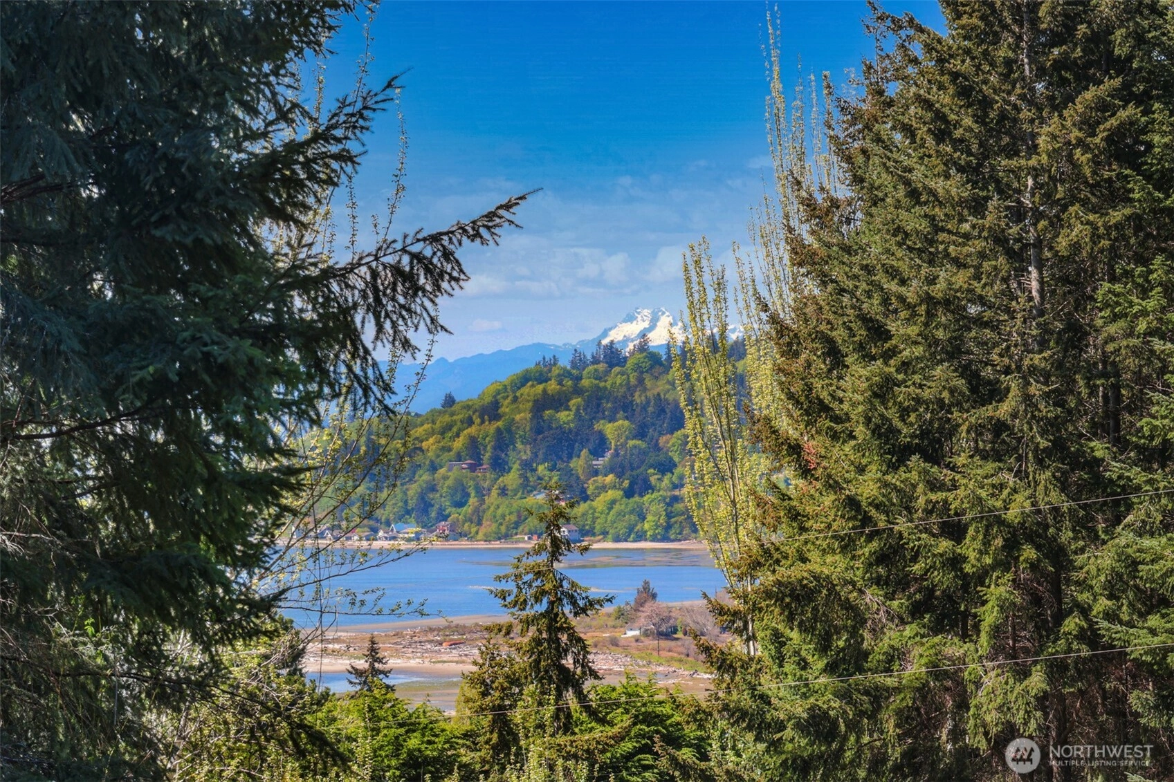 7777 Hellman Rd Clinton WA 98236