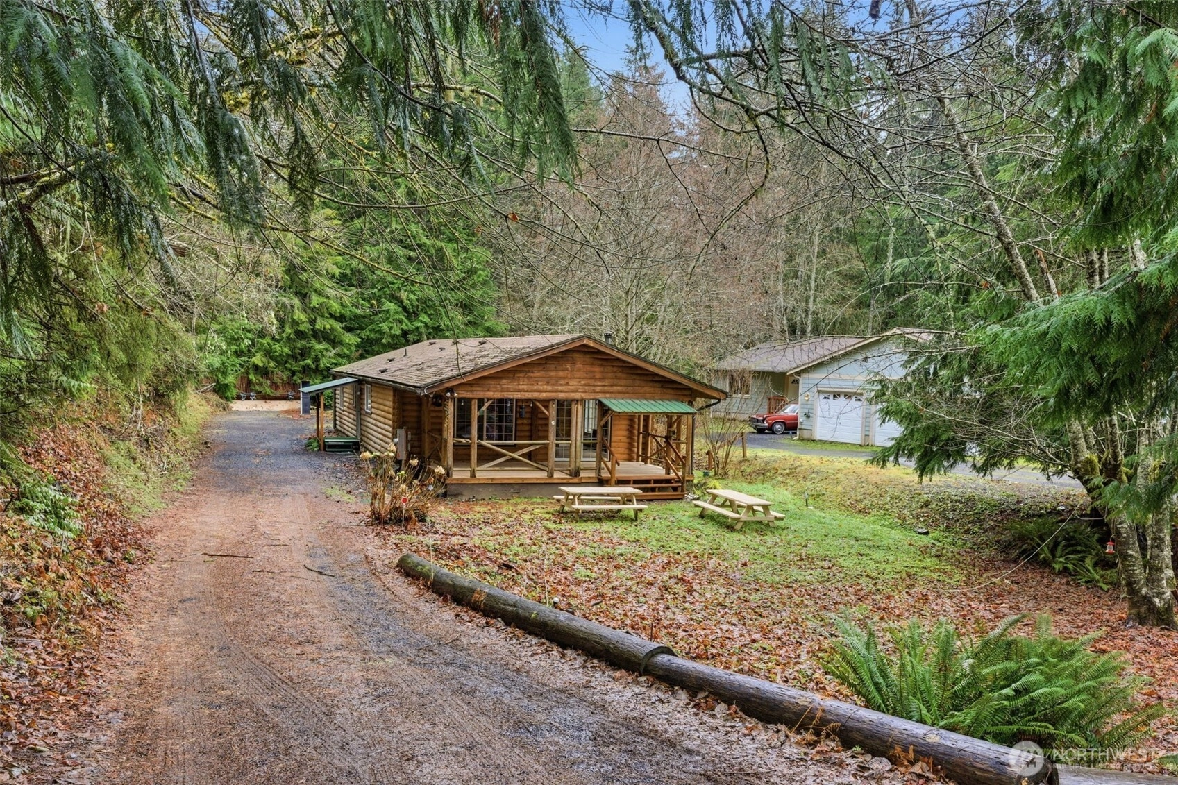 101 N Duckabush Dr N Unit  Hoodsport WA 98548