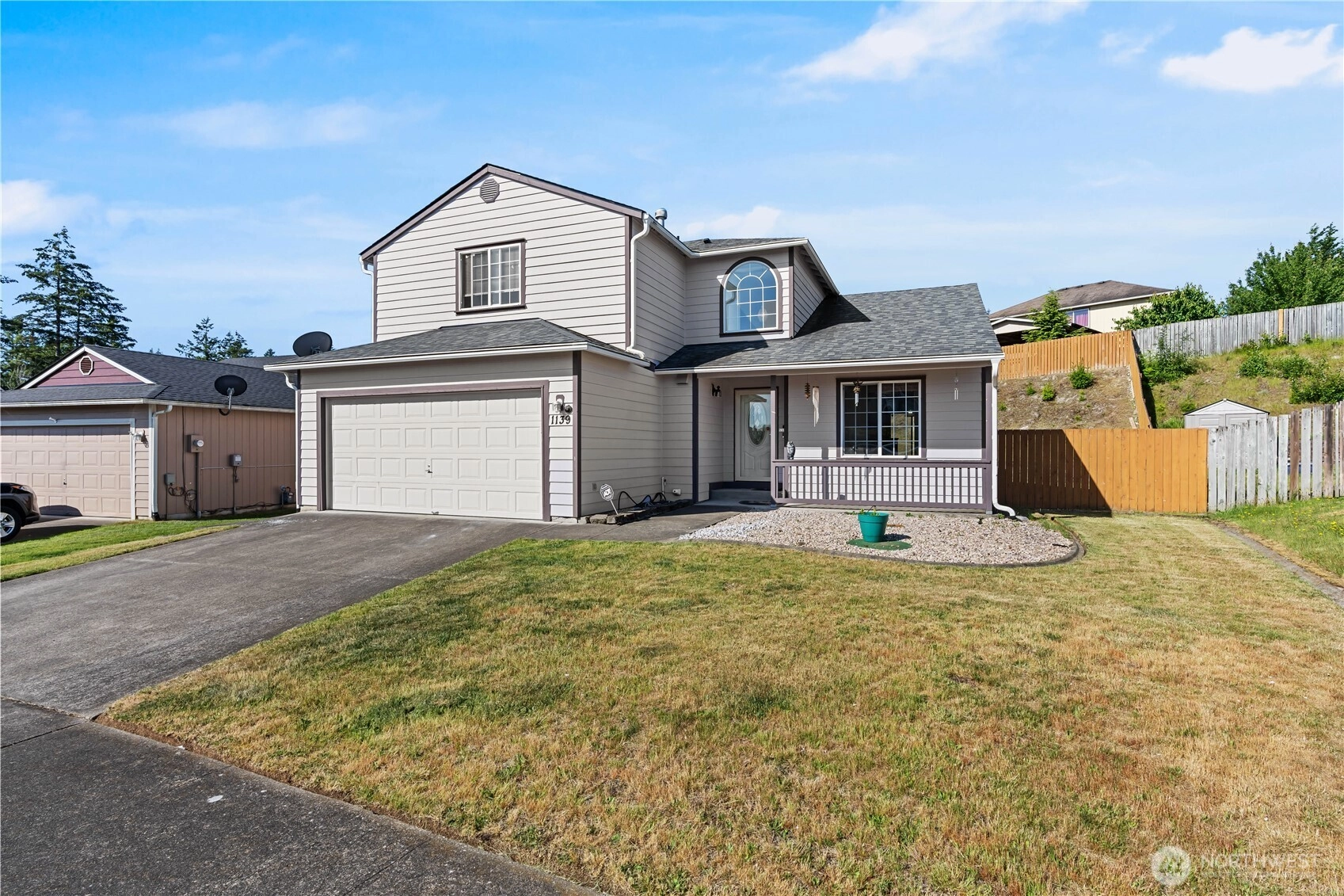 1139 Nepean Dr SE Unit  Olympia WA 98513