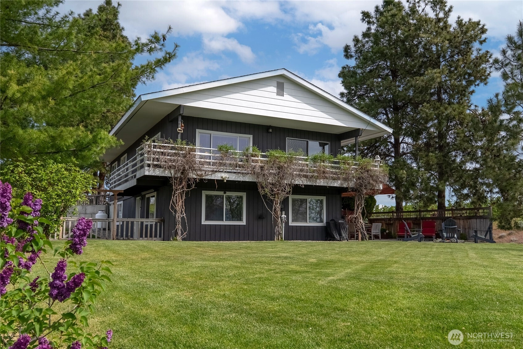 86 Mountain View Dr Brewster WA 98812