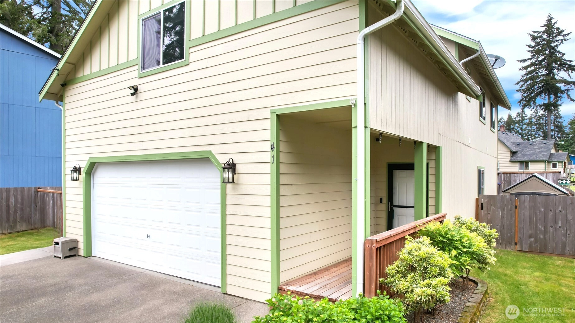 41 Fireweed St Port Orchard WA 98366