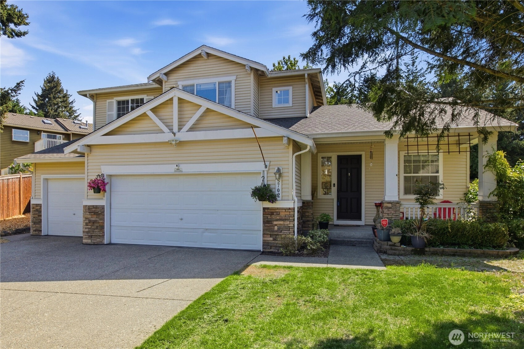 5702 Hazel Loop SE Auburn WA 98092