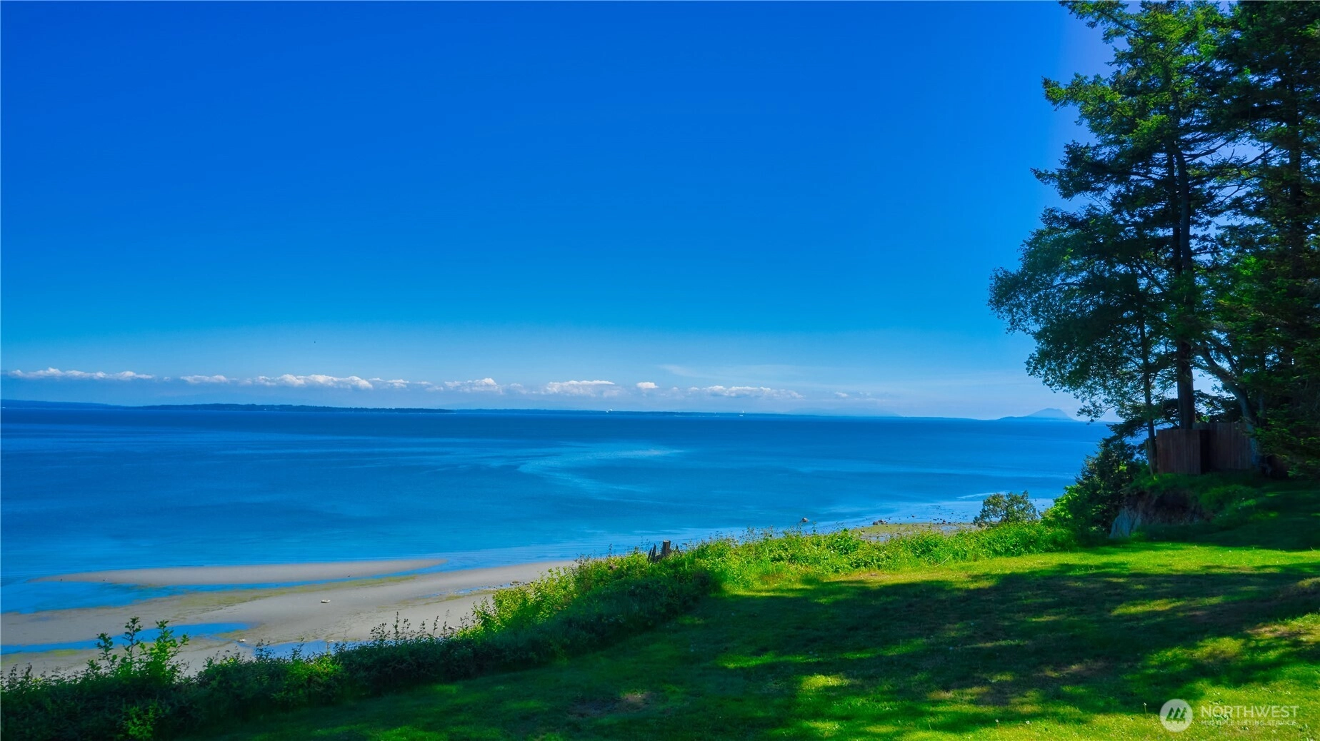 412 High Bluff Dr Point Roberts WA 98281