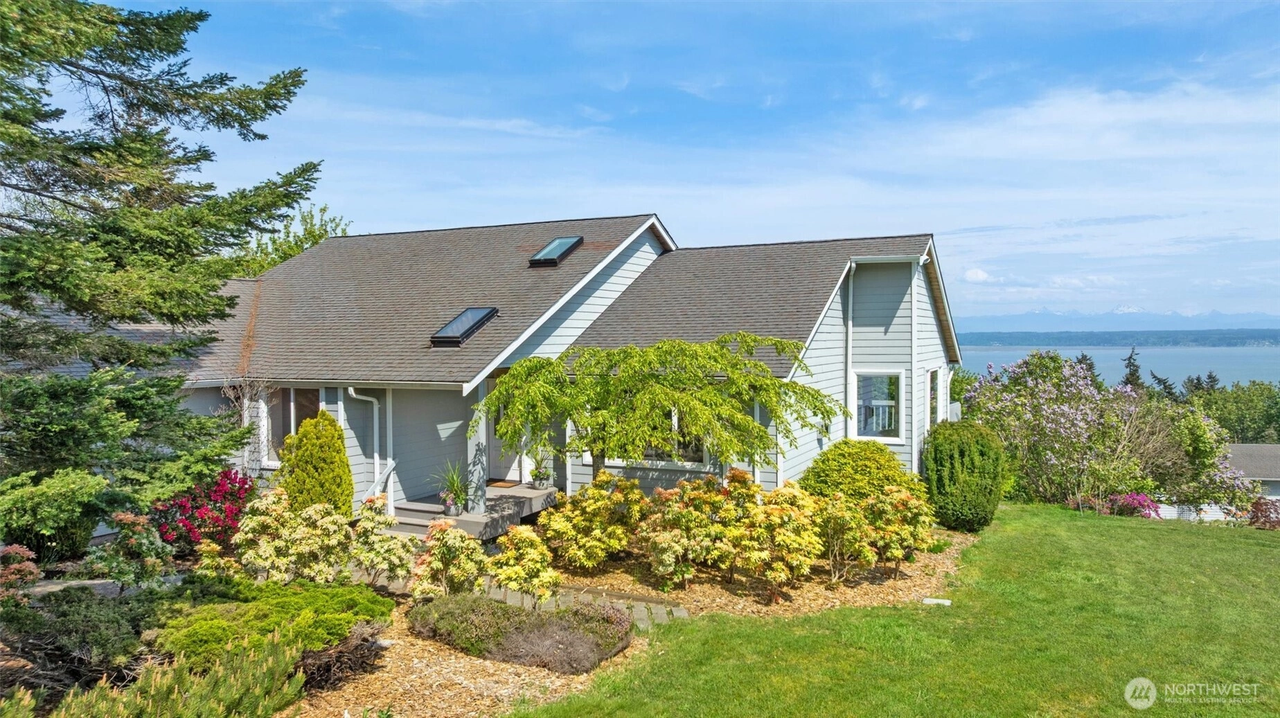 827 Michael Way Unit  Camano Island WA 98282