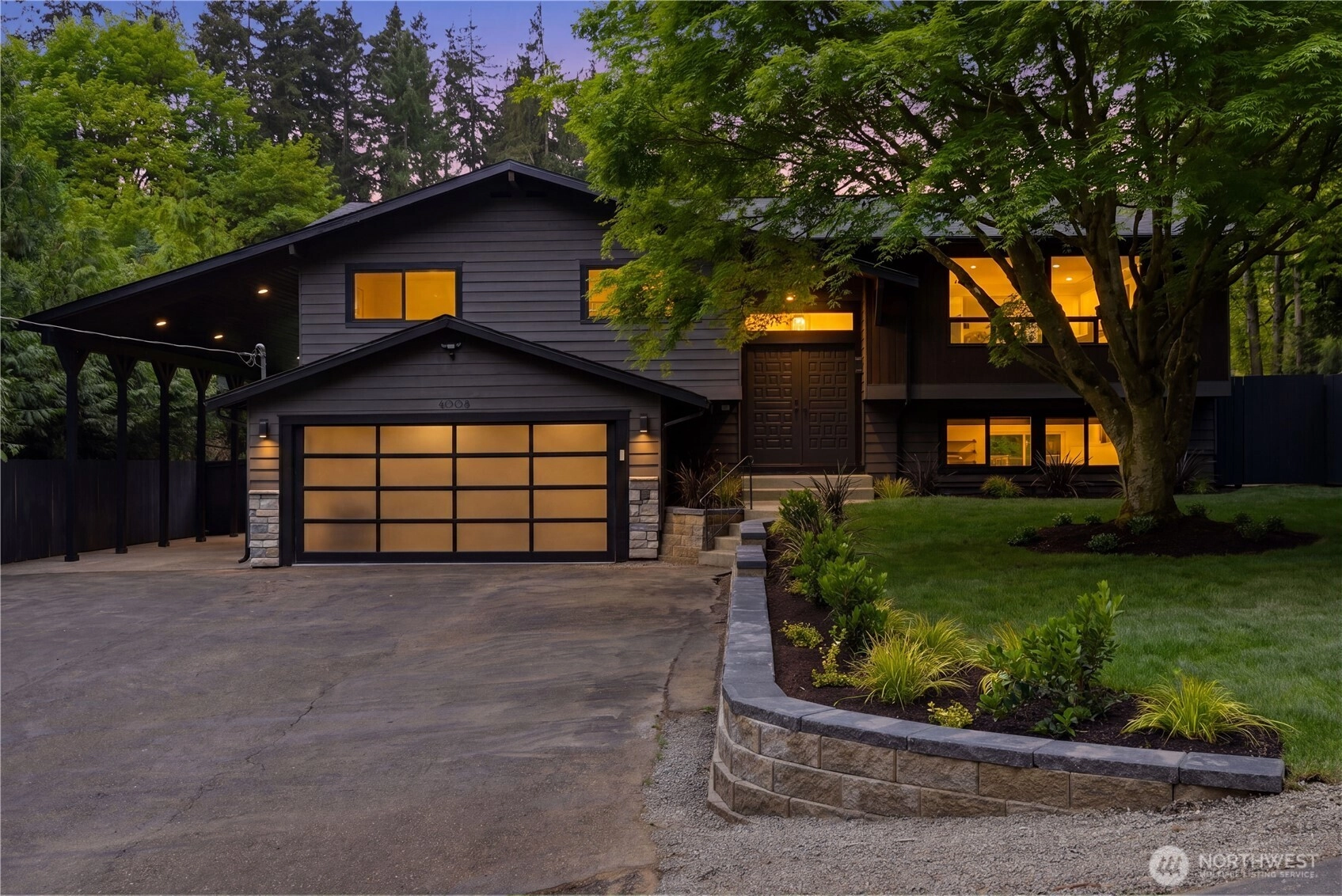 4008 NE 197th St Lake Forest Park WA 98155