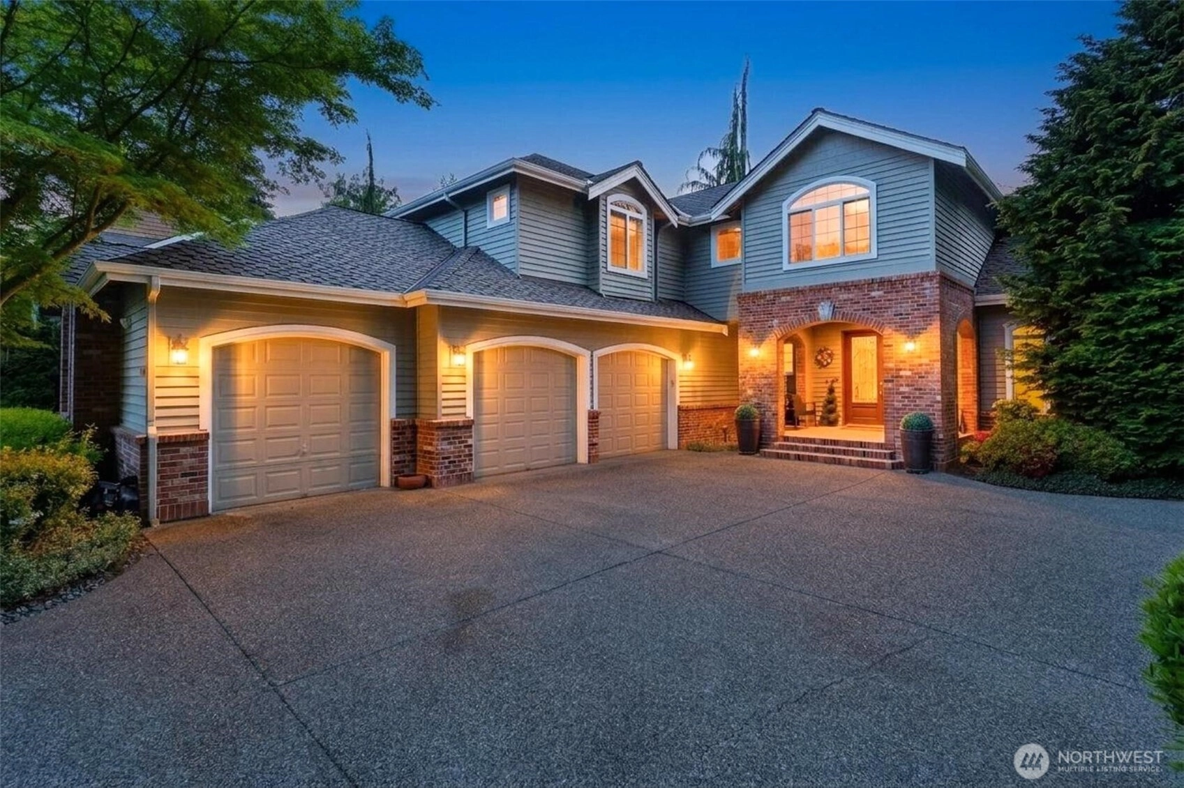 13427 64th Ave W Edmonds WA 98026