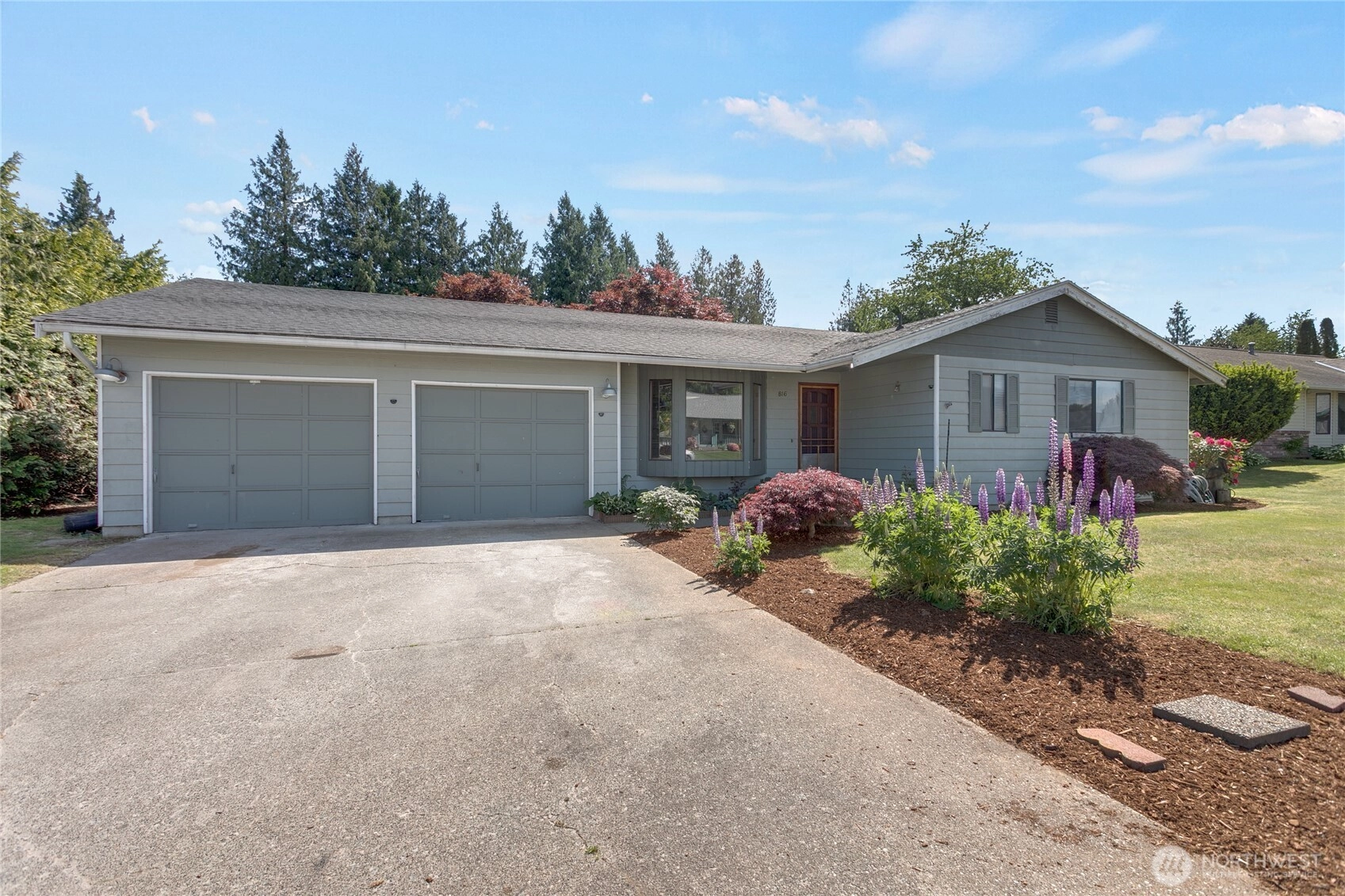 816 Vine Cir Lynden WA 98264