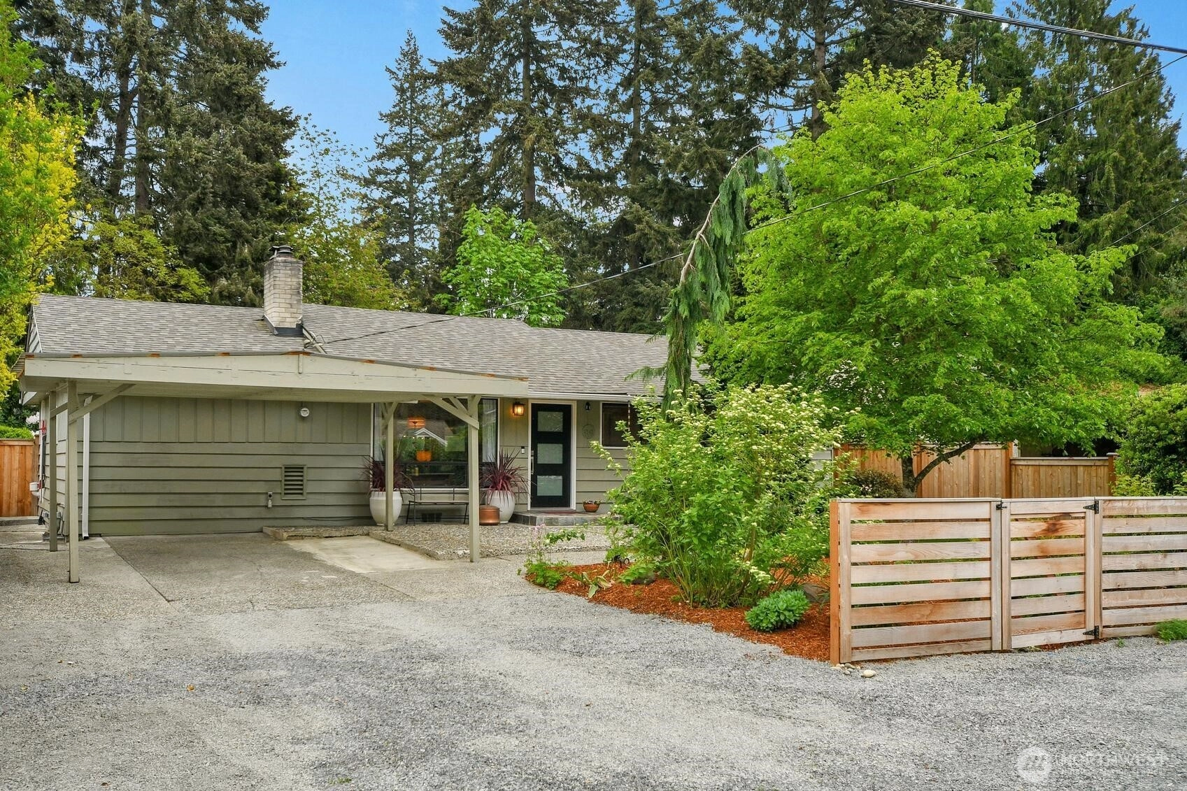17542 10th Ave NE Shoreline WA 98155