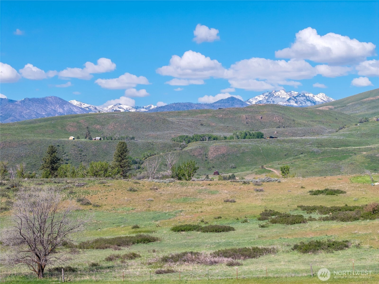 265 East Chewuch Rd Winthrop WA 98862