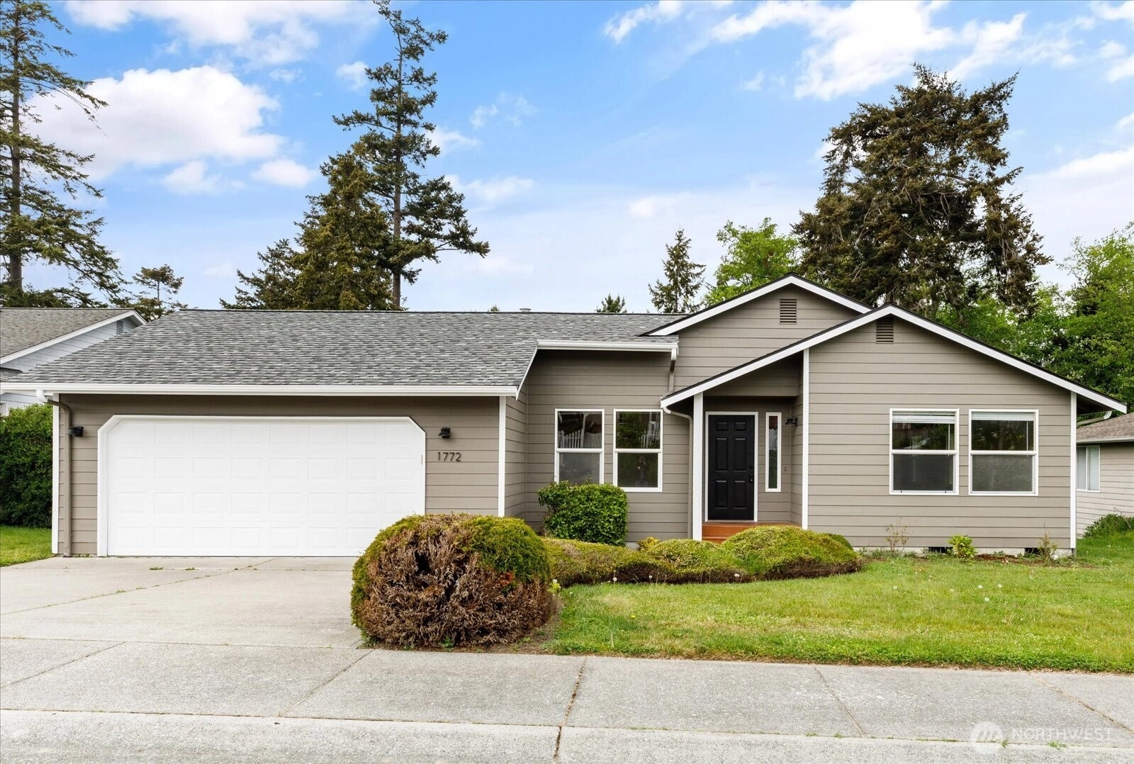 1772 SW 16th Ave Unit  Oak Harbor WA 98277