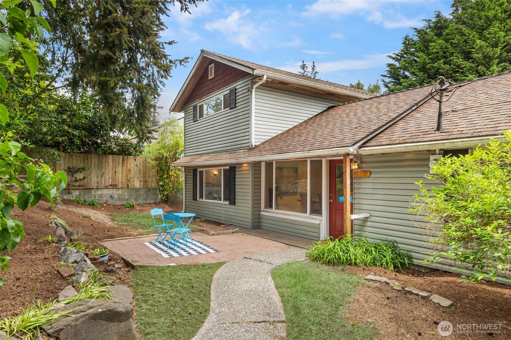 23803 56th Ave W Unit  Mountlake Terrace WA 98043