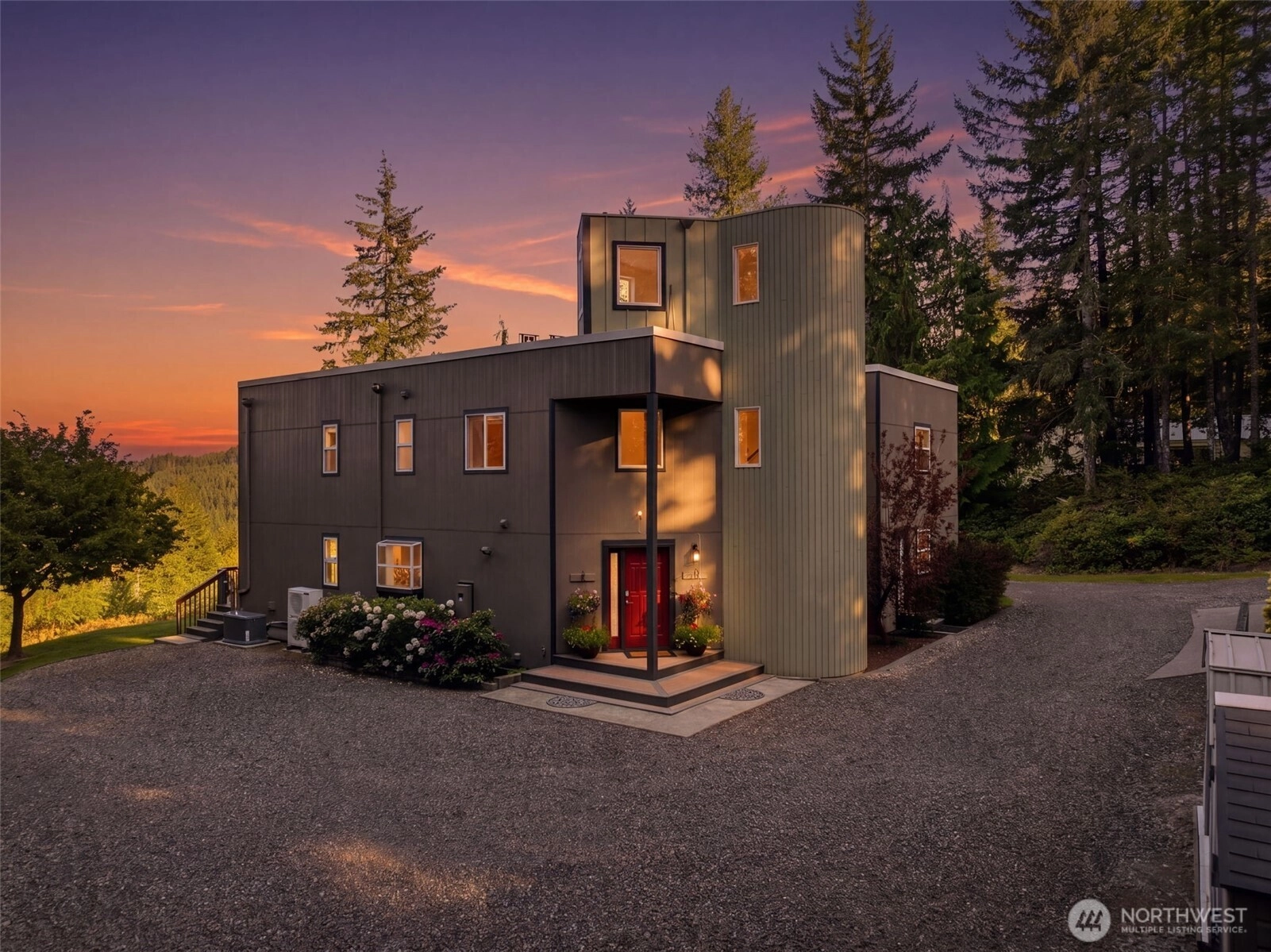 2155 Lost Creek Ln NW Bremerton WA 98312