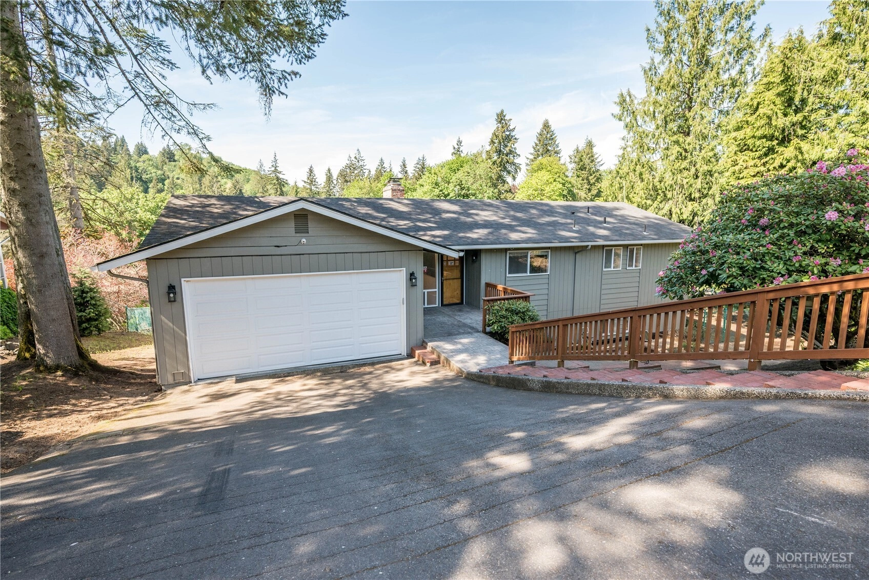 2441 W Lynnwood Dr Longview WA 98632