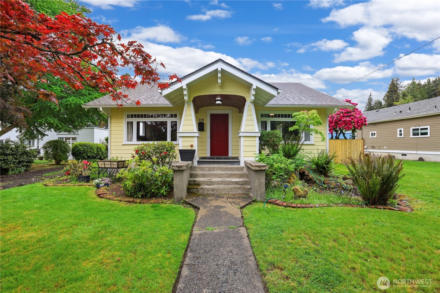 119 N 3rd St Montesano WA 98563