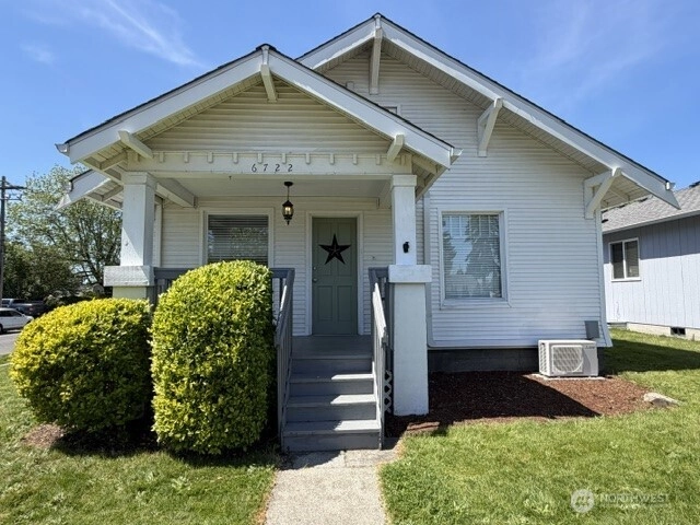 6722 S J St Tacoma WA 98408