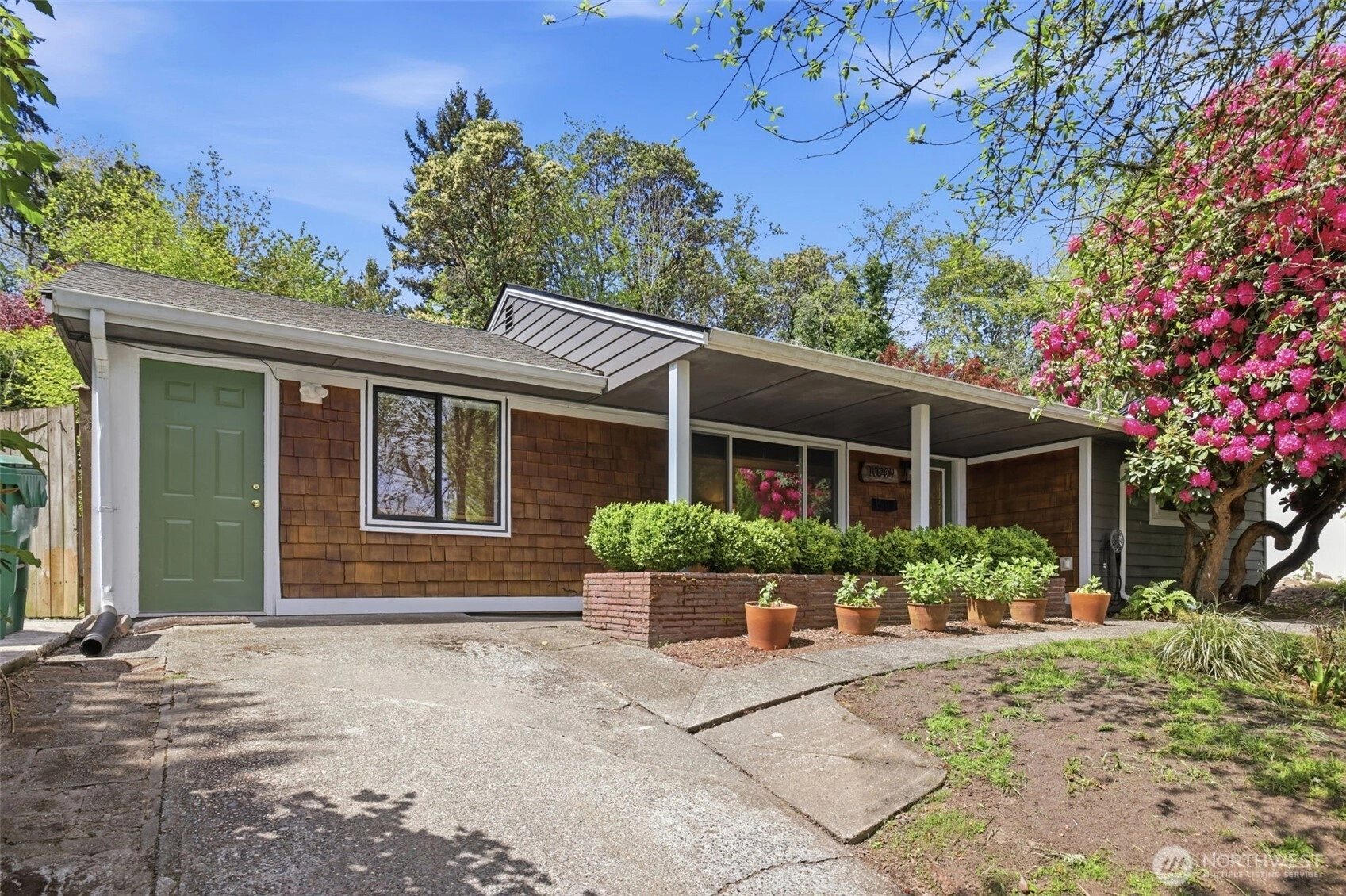 10209 31st Ave SW Seattle WA 98146