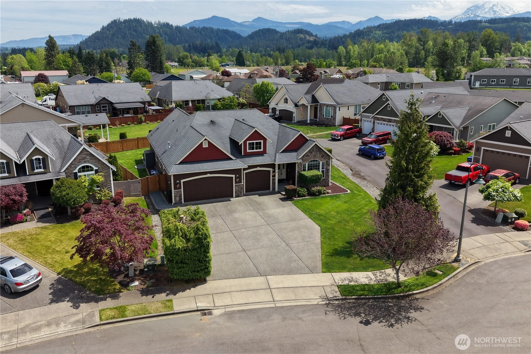 106 Whitmore Ct Buckley WA 98321