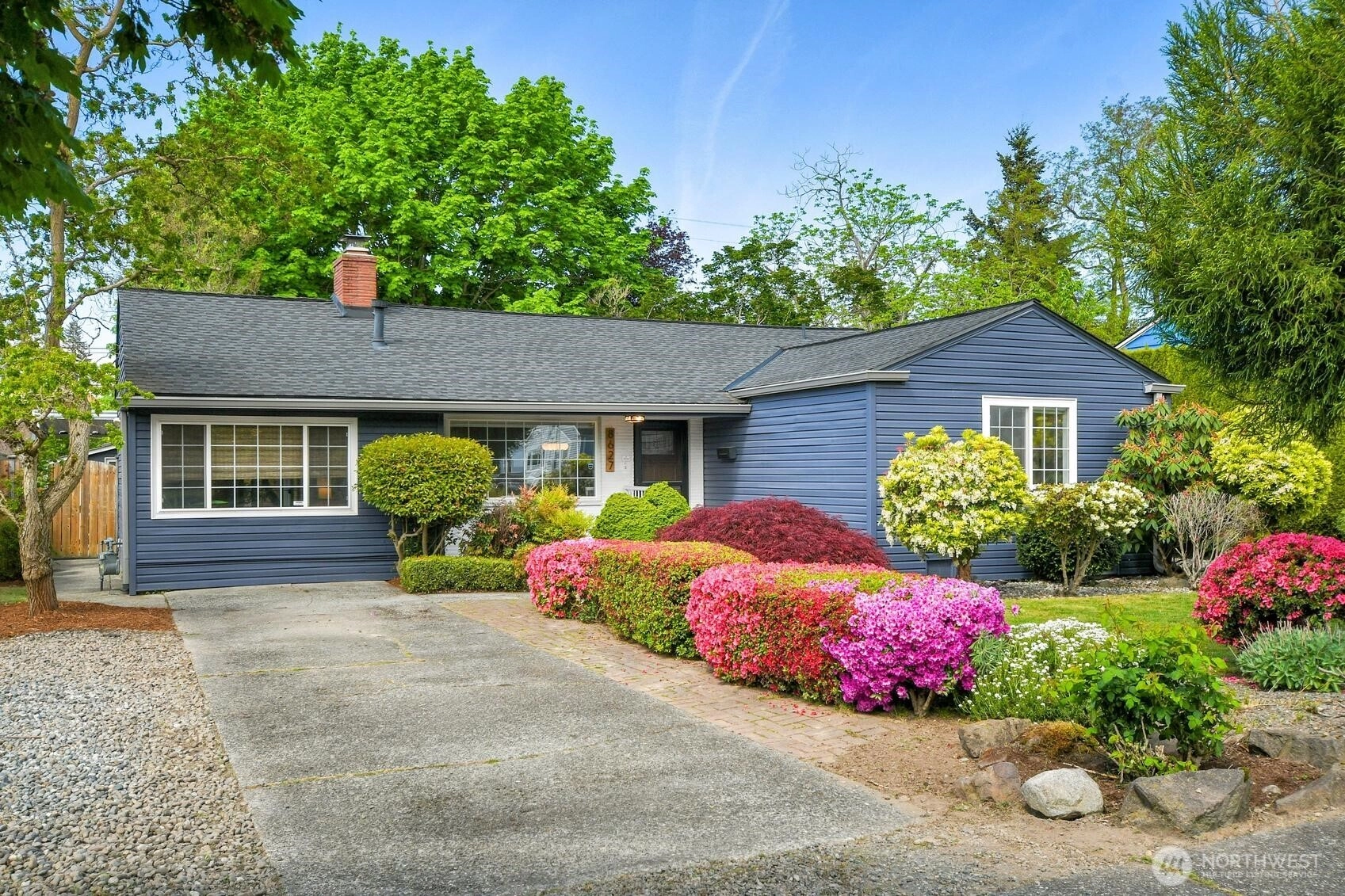 8627 34th Ave SW Seattle WA 98126