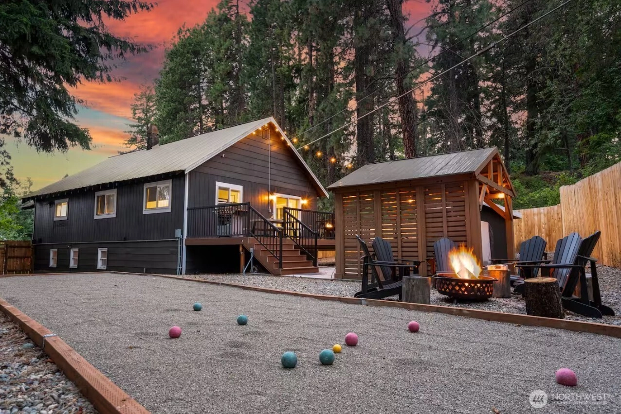 417 W 2nd St Cle Elum WA 98922