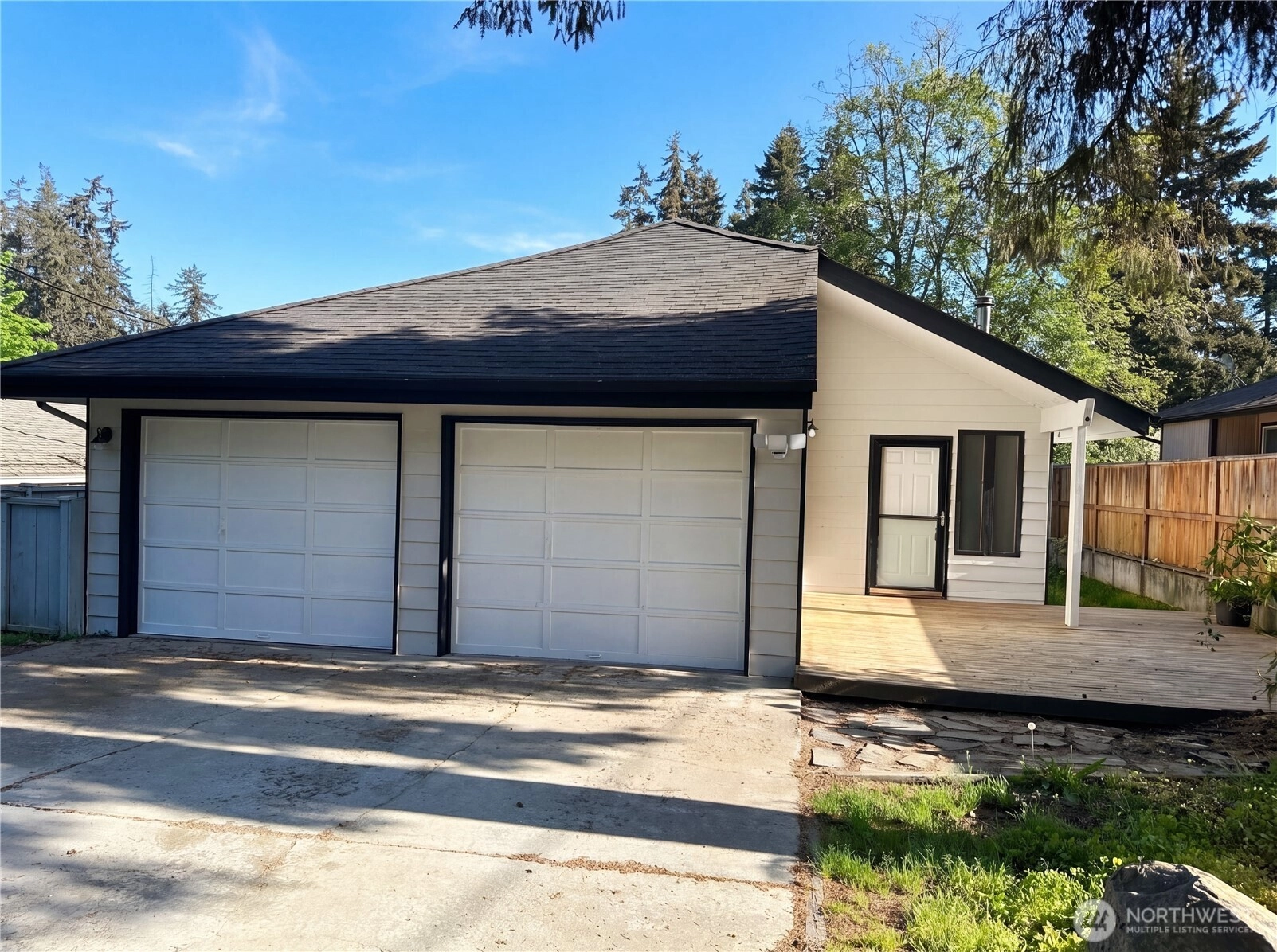 515 Thistle St Port Angeles WA 98362