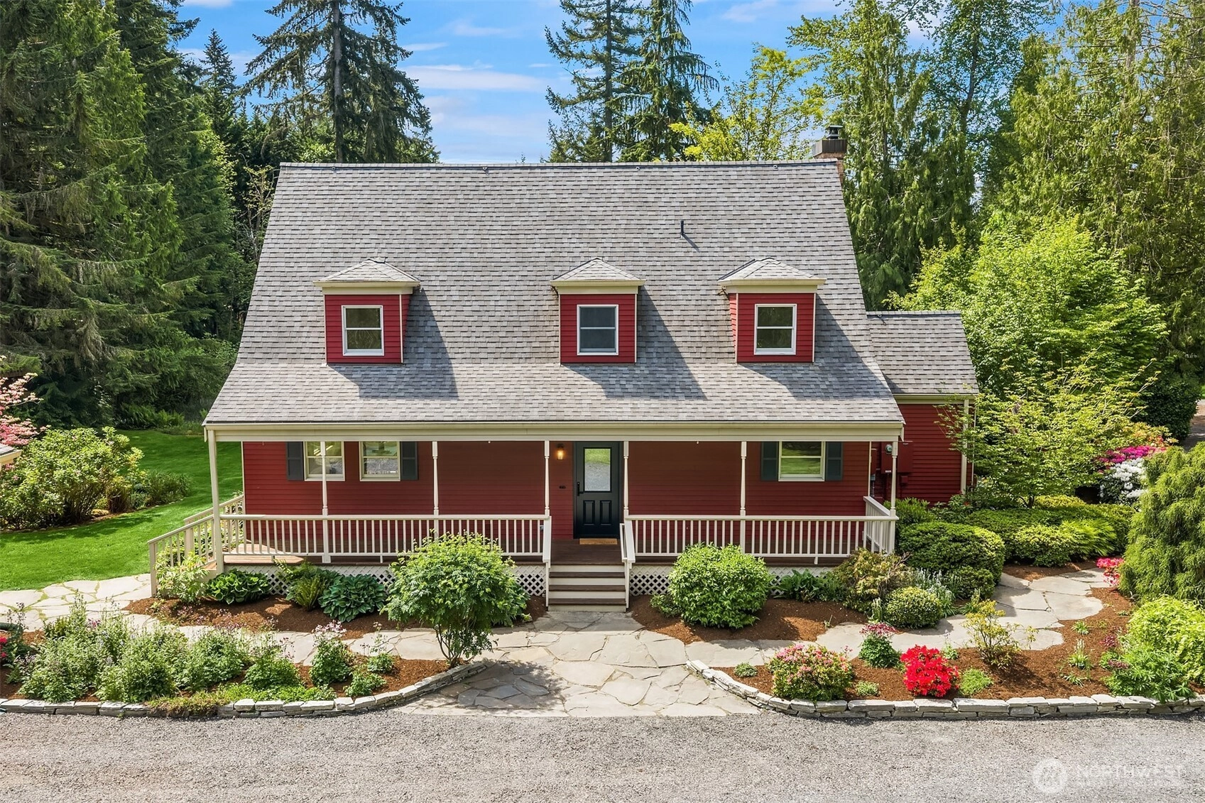 12704 217th St SE Snohomish WA 98296