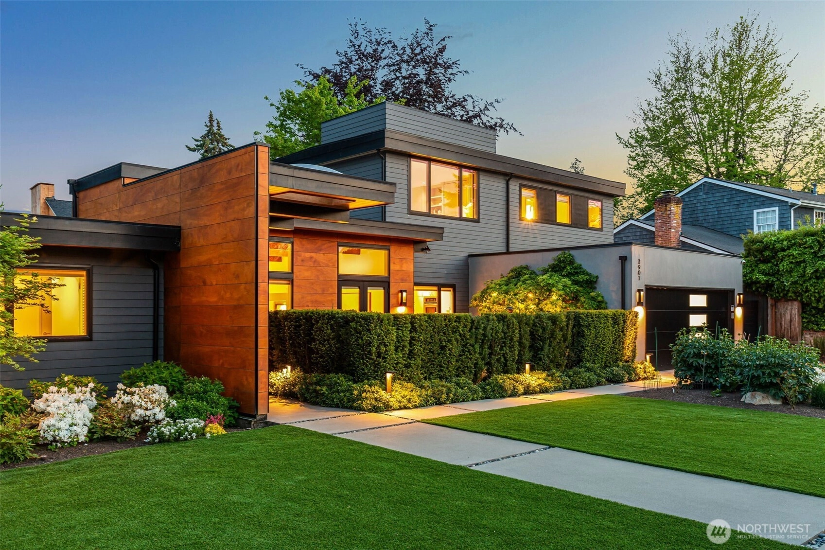 3901 E Mcgilvra St Seattle WA 98112