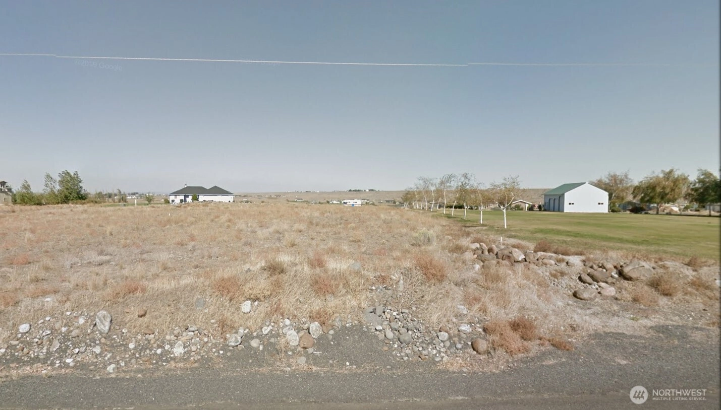 5590 Panorama Dr NE Moses Lake WA 98837