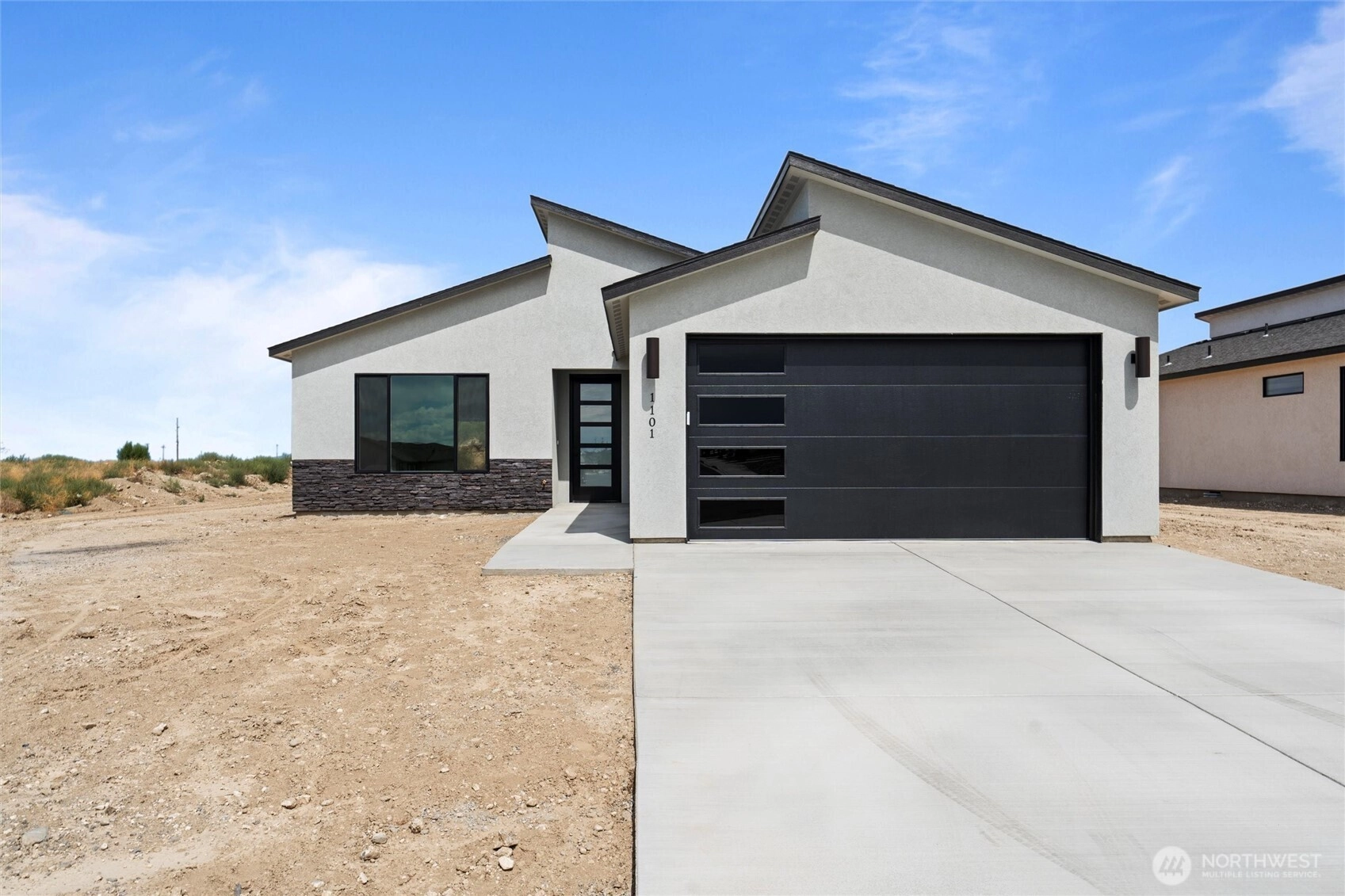 1219 E Mt Hood St Unit  Othello WA 99344